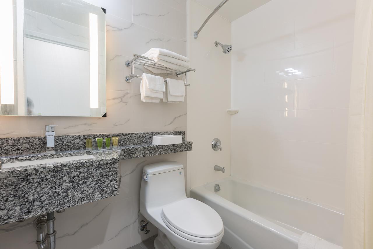 Hotel Ninety Five - Jfk Airport Ню Йорк Екстериор снимка